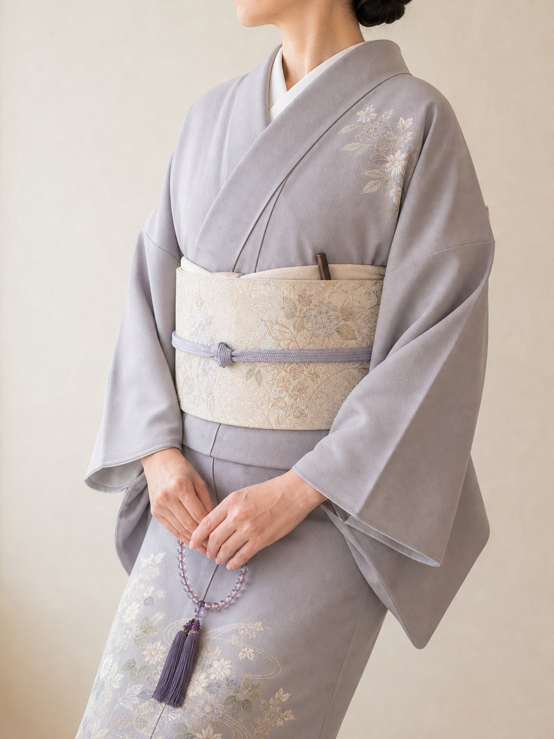 法要に合わせた落ち着いた着物の着付けイメージ