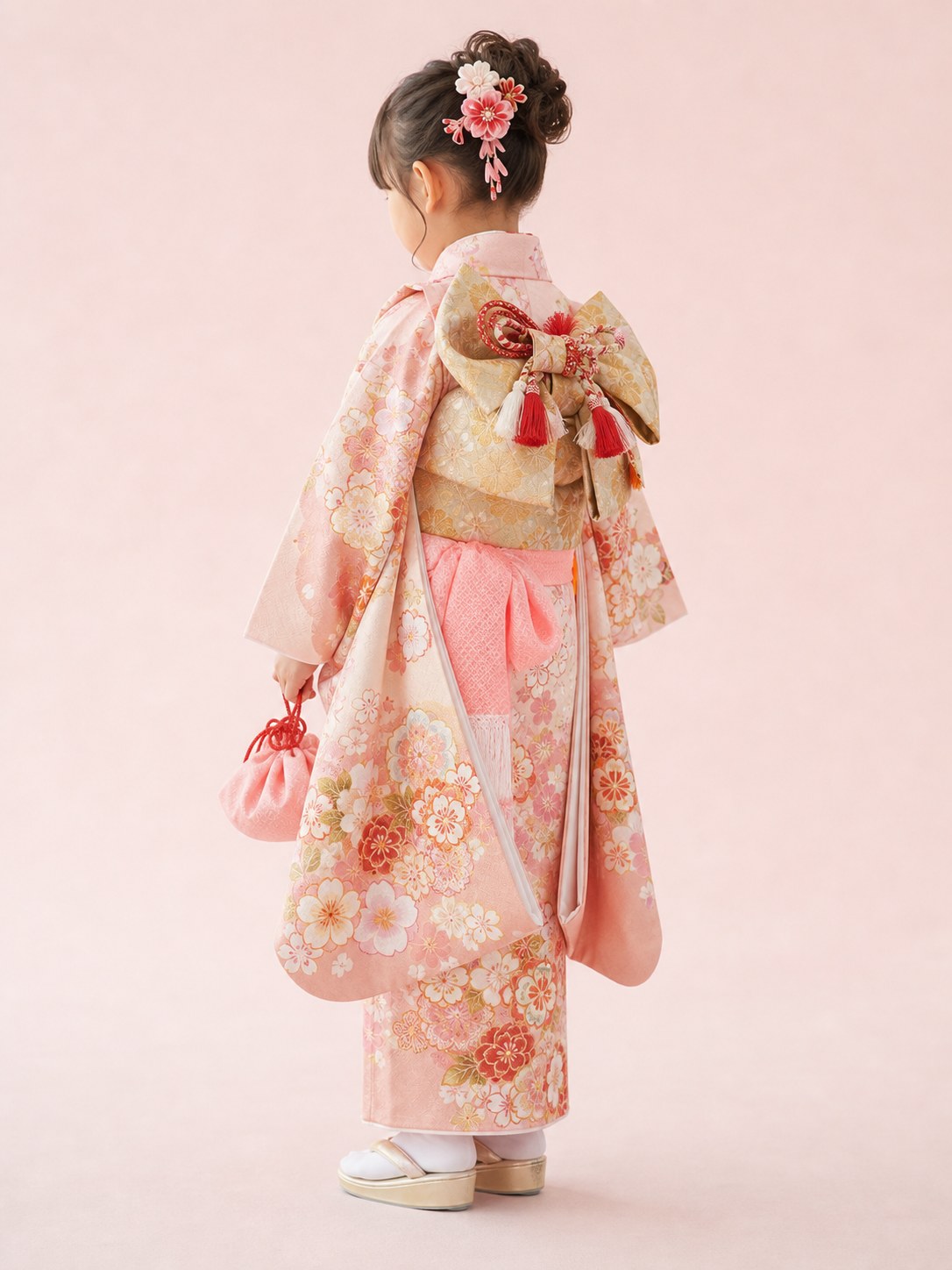七五三の子どもの着物着付けイメージ